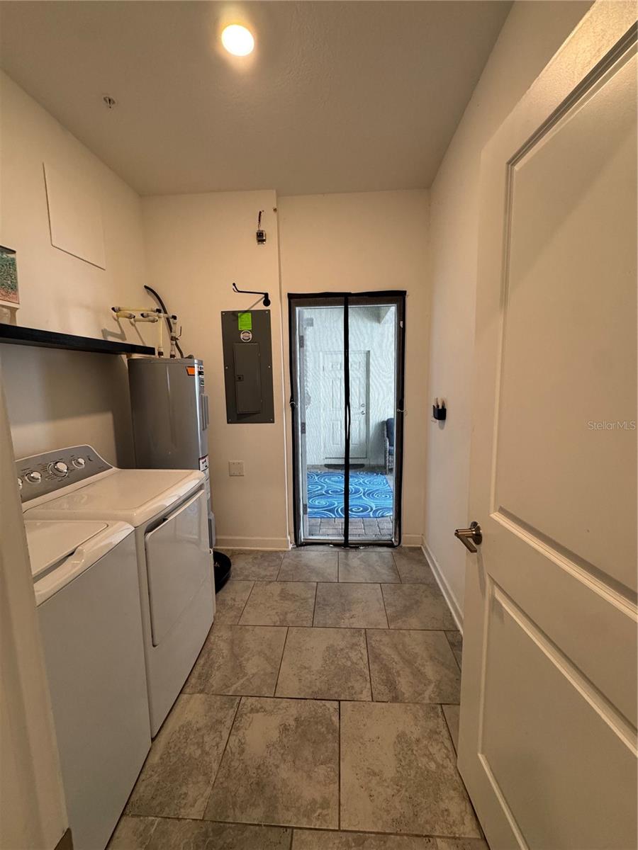 11924 Boldface Dr Property Photo 31