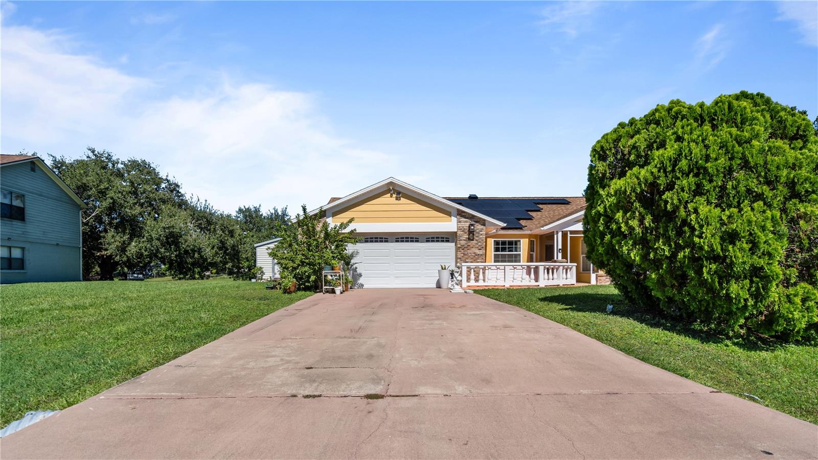 3320 PINERIDGE CIR