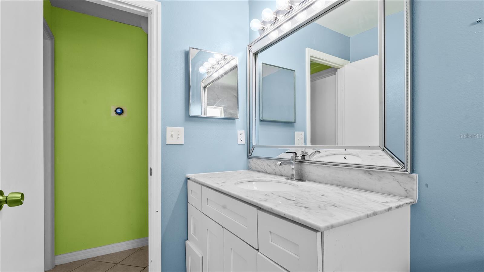 3320 Pineridge Cir Property Photo 17