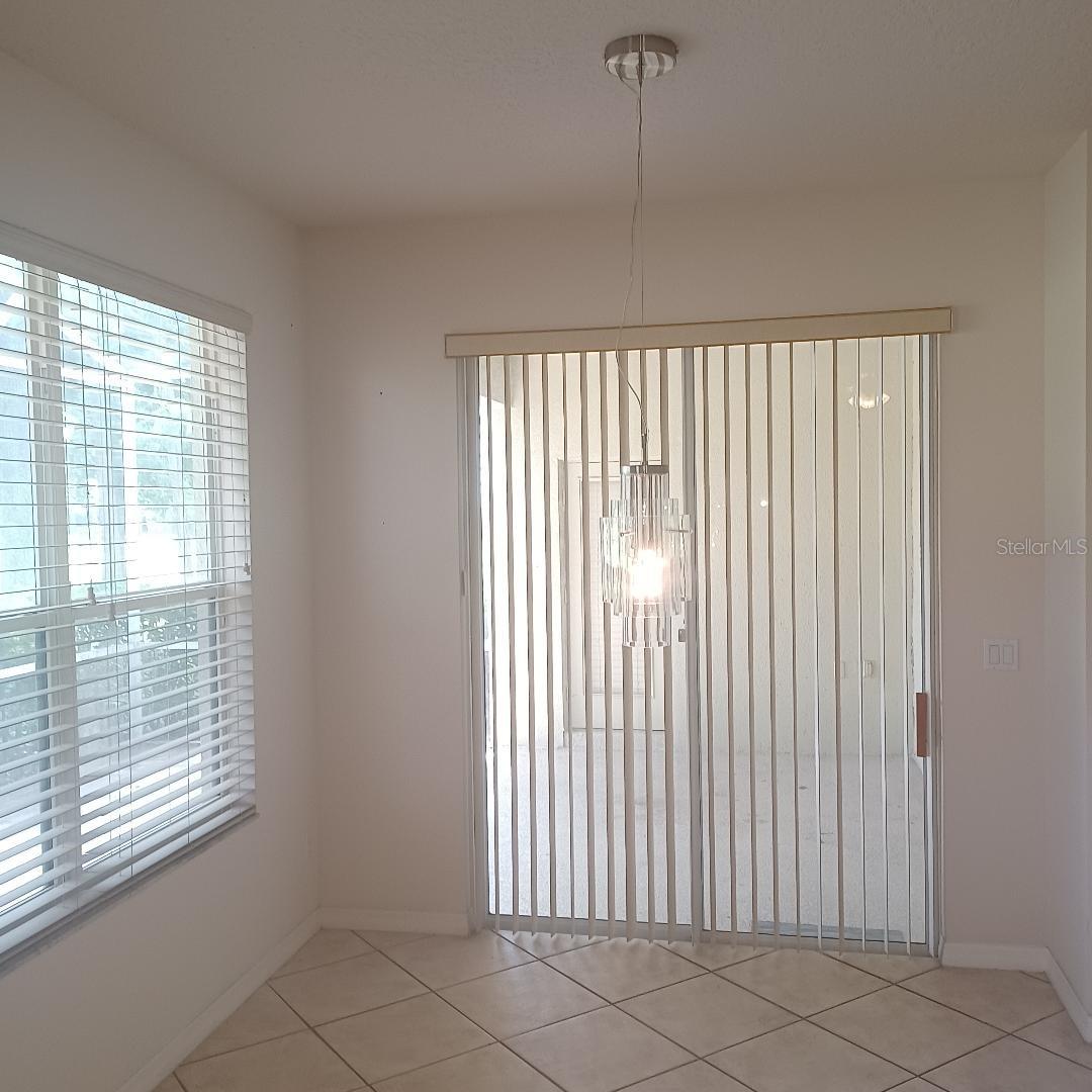 3807 Beacon Ridge Way Property Photo 8