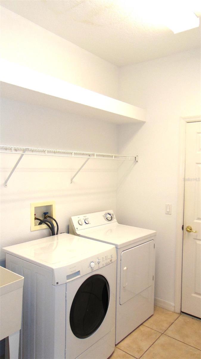 3807 Beacon Ridge Way Property Photo 16