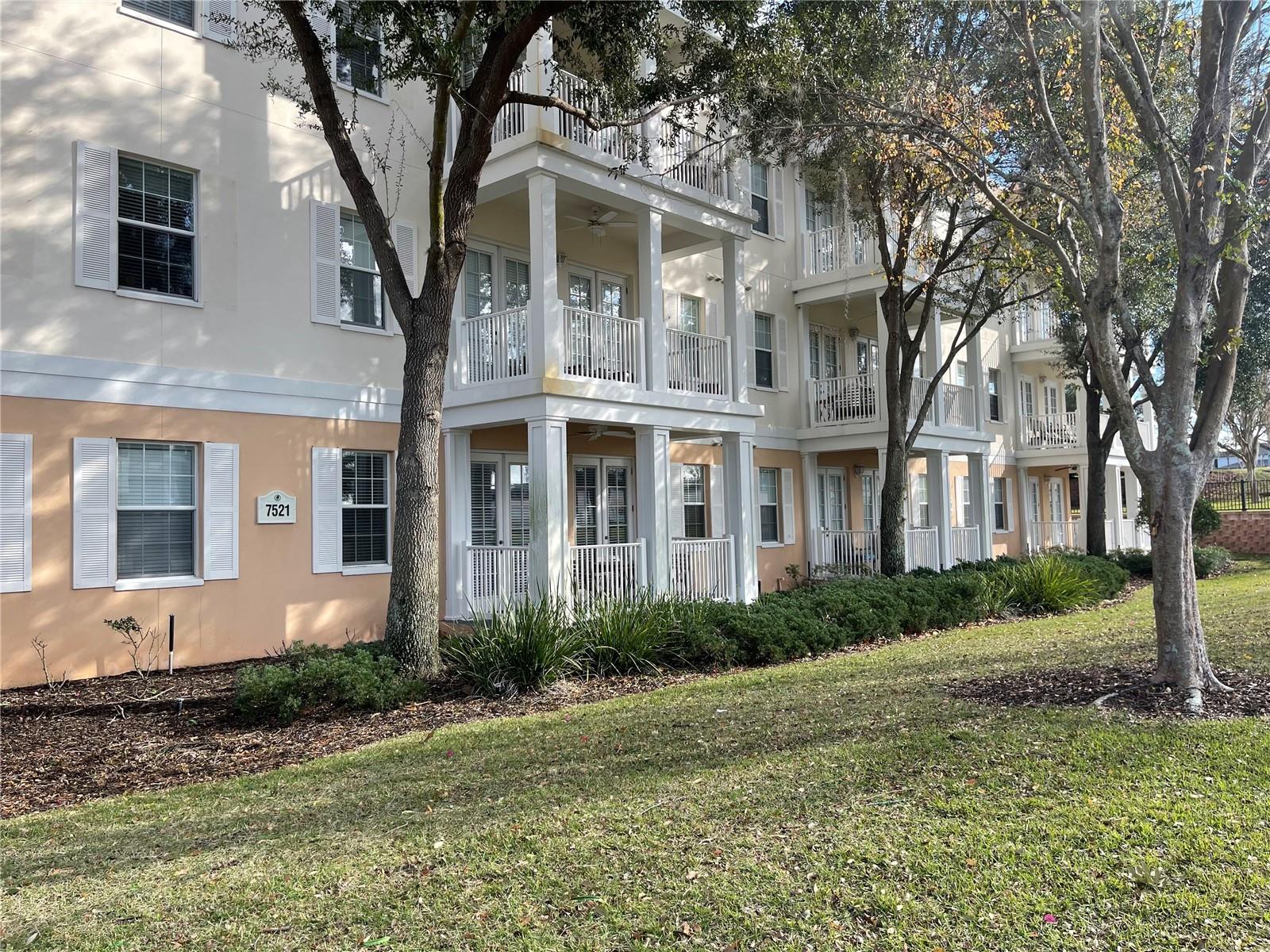 7521 MOURNING DOVE CIR #103 Property Photo 1