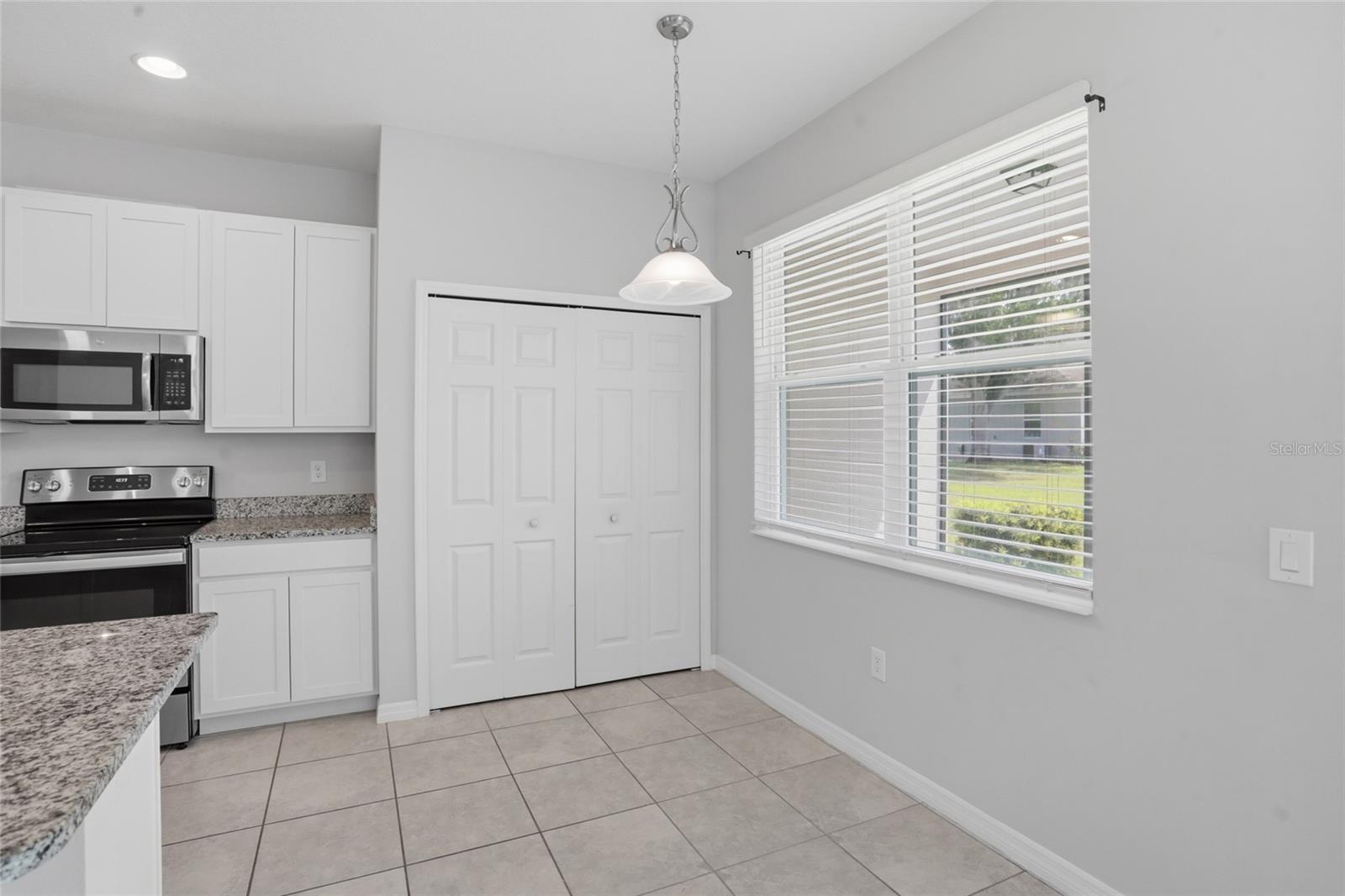 1841 Overcup Ave Property Photo 14
