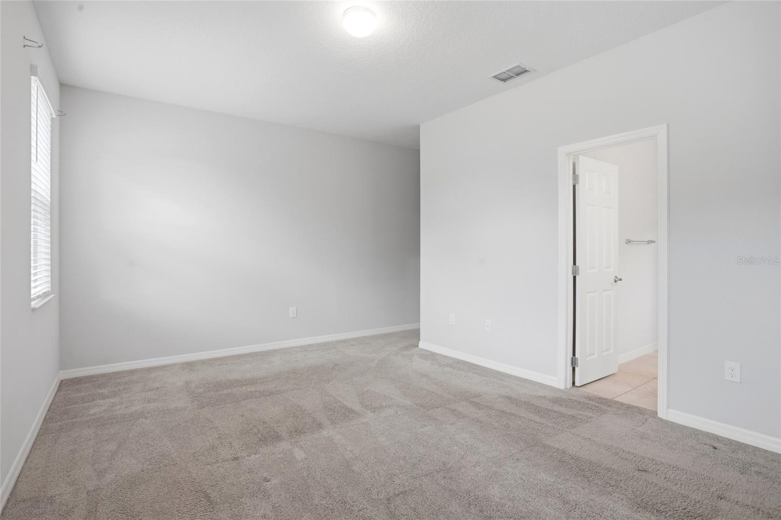 1841 Overcup Ave Property Photo 17