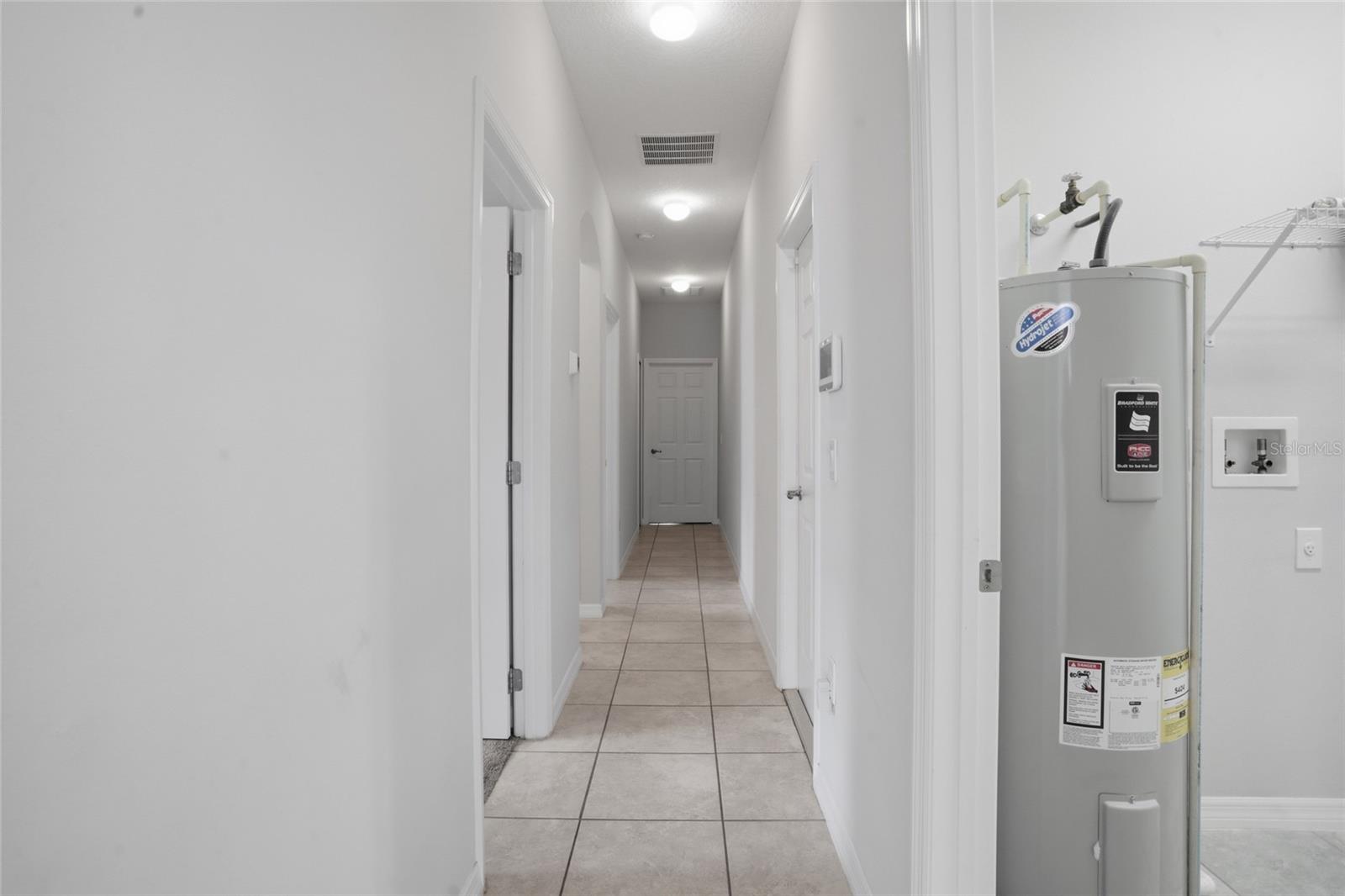 1841 Overcup Ave Property Photo 20