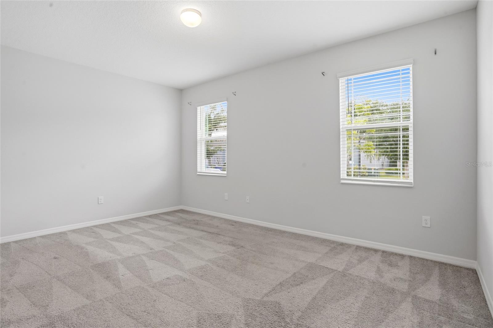 1841 Overcup Ave Property Photo 27