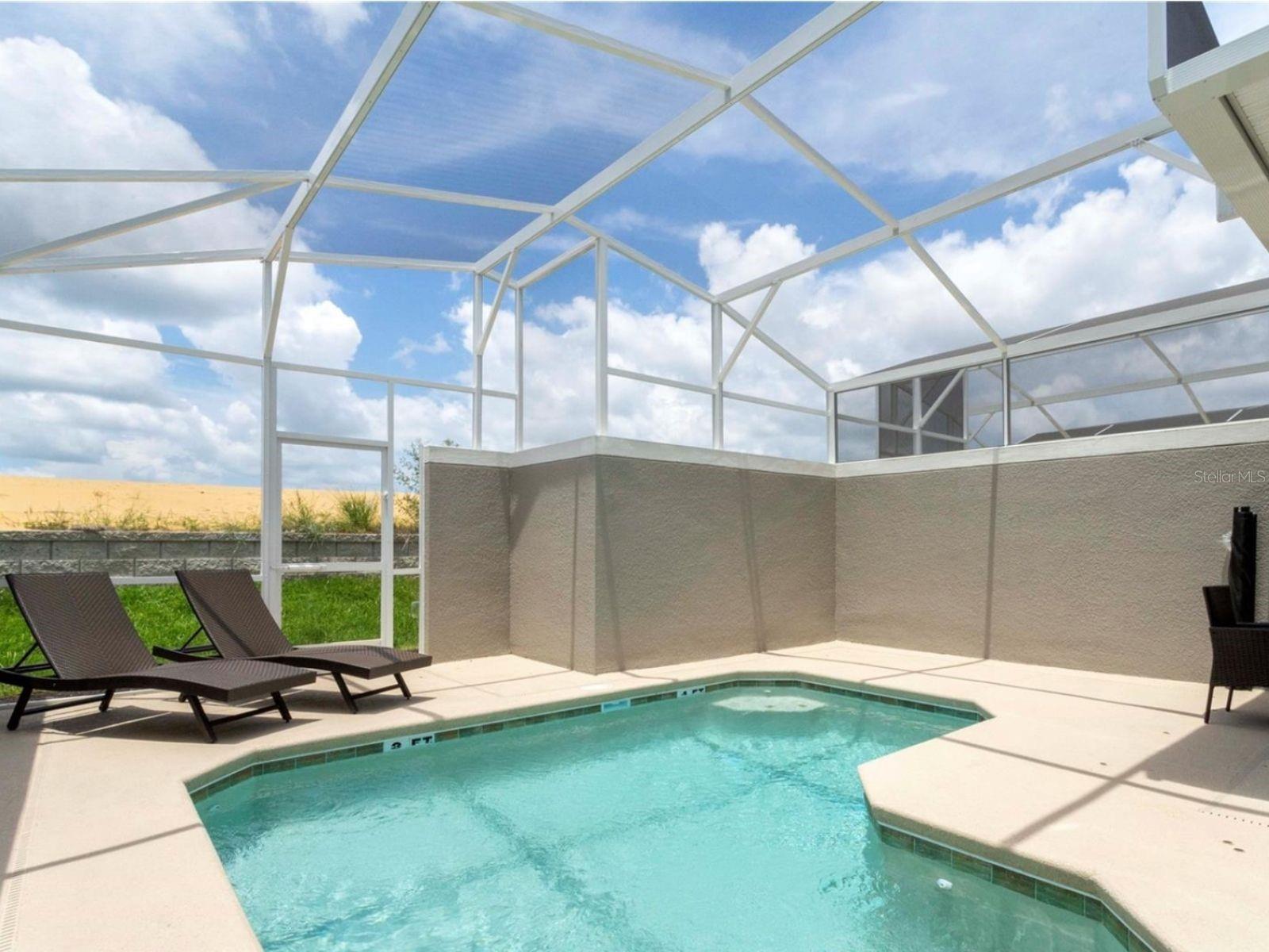 1176 Challenge Dr Property Photo 36