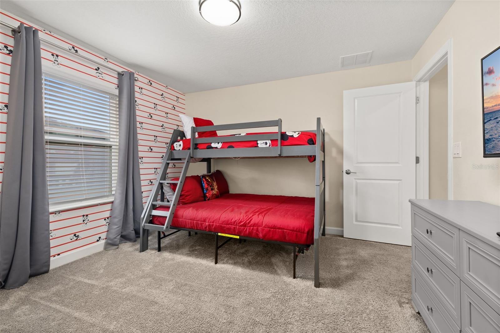 1176 Challenge Dr Property Photo 42