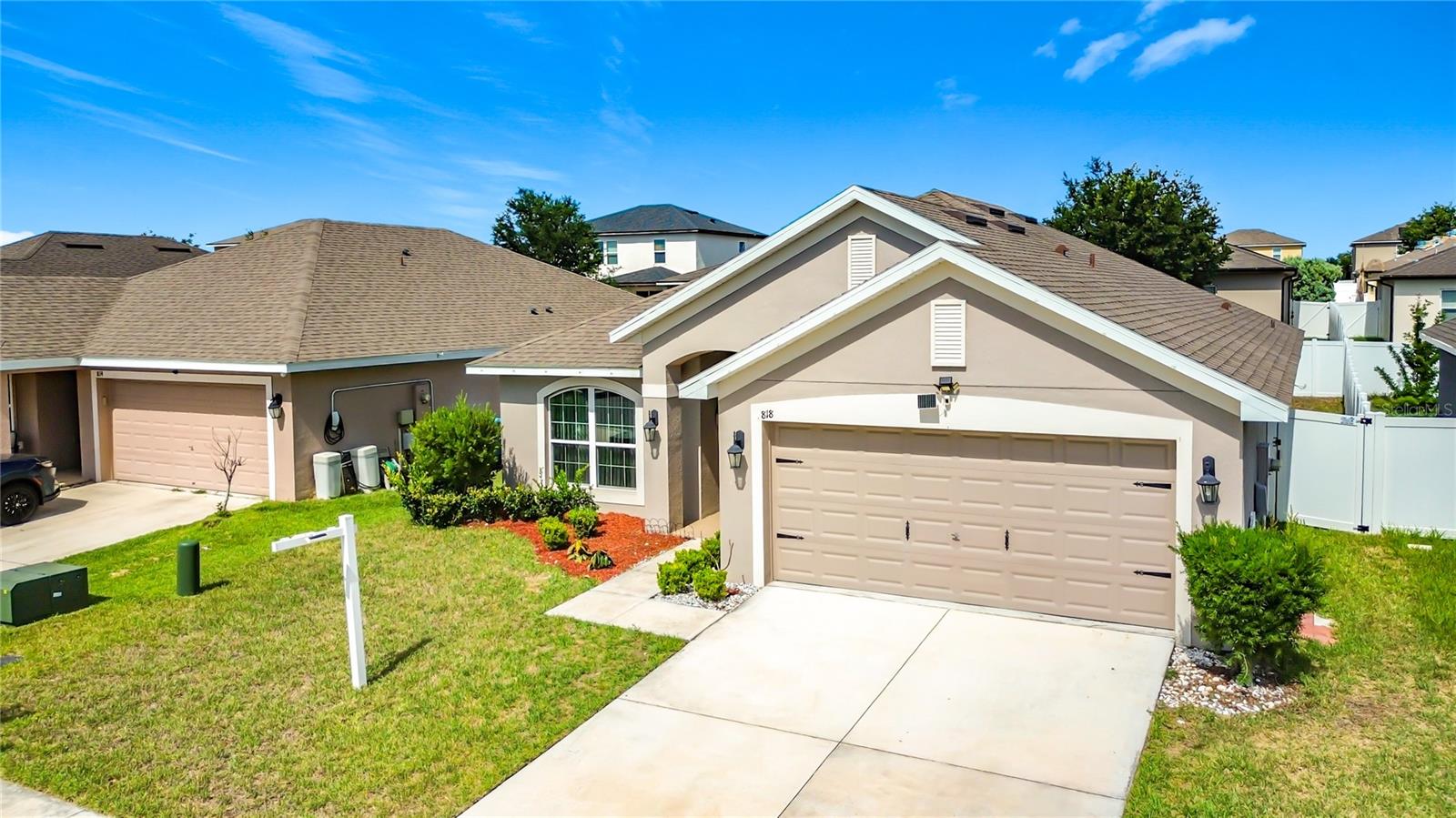 818 Landmark Hills Dr Property Photo 12