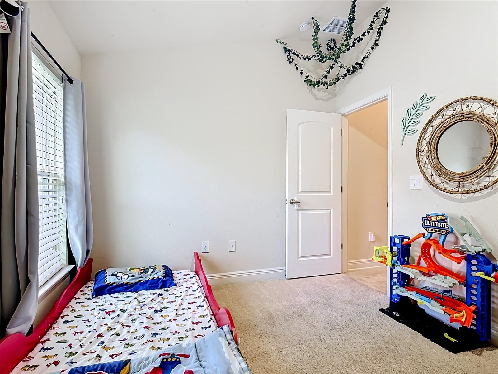 818 Landmark Hills Dr Property Photo 40