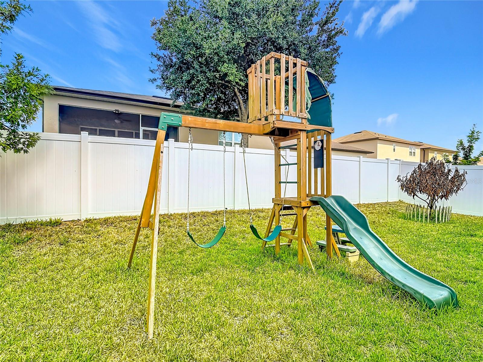 818 Landmark Hills Dr Property Photo 54