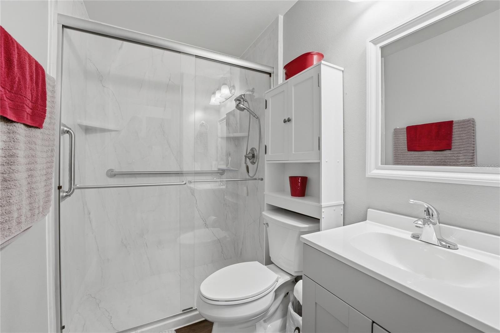 675 Basingstoke Ct Property Photo 26