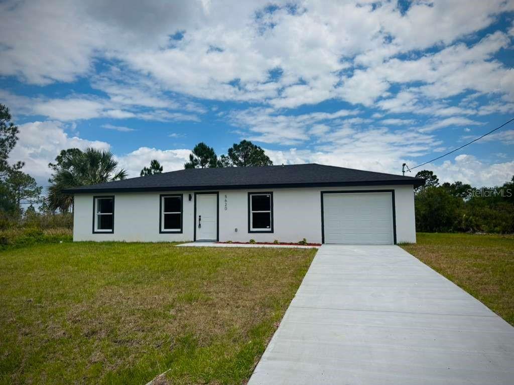 5620 Virtudes St Property Photo