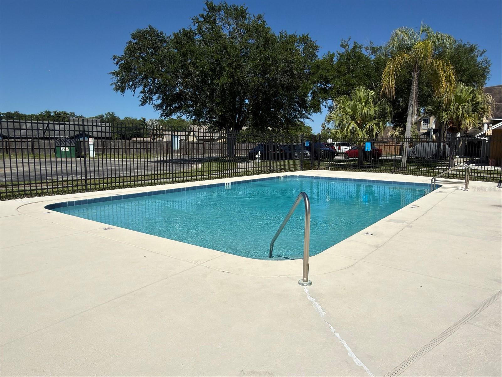 3136 Enclave Ct Property Photo 2