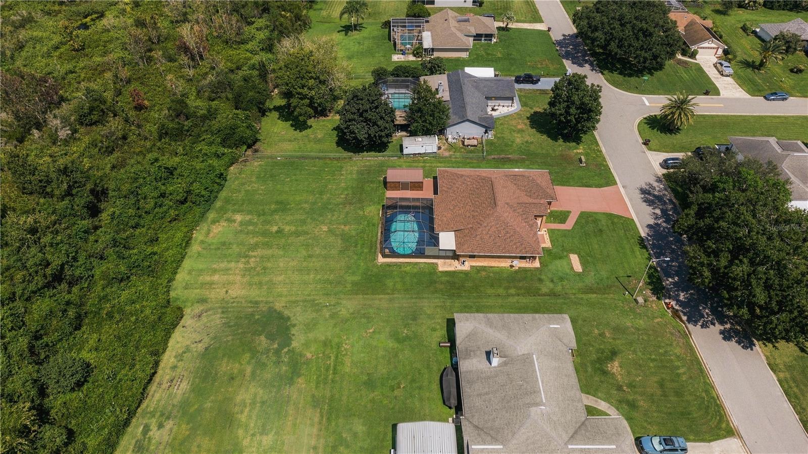 2220 Emperor Dr Property Photo 44