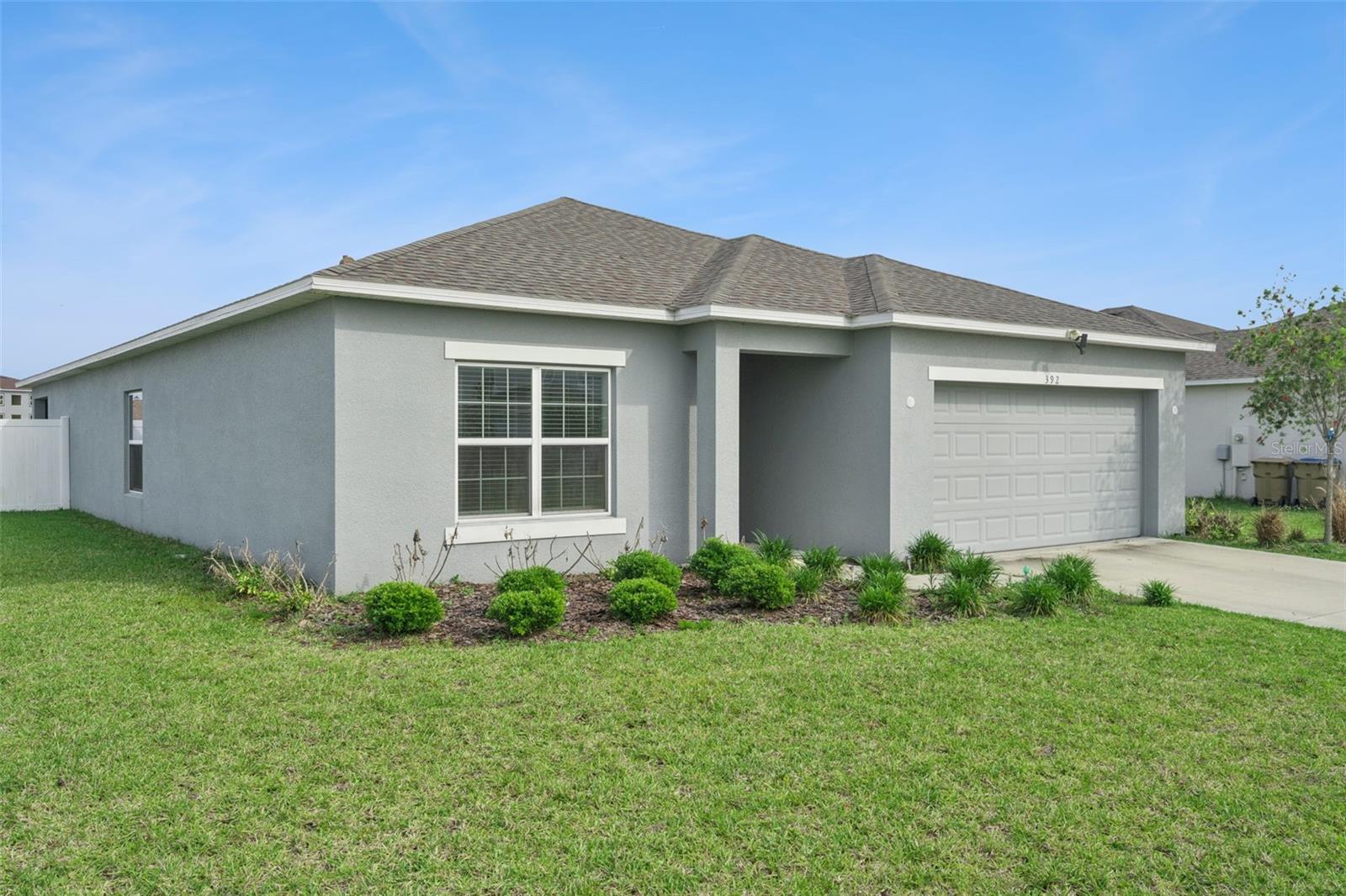 392 Citrine Loop Property Photo 3