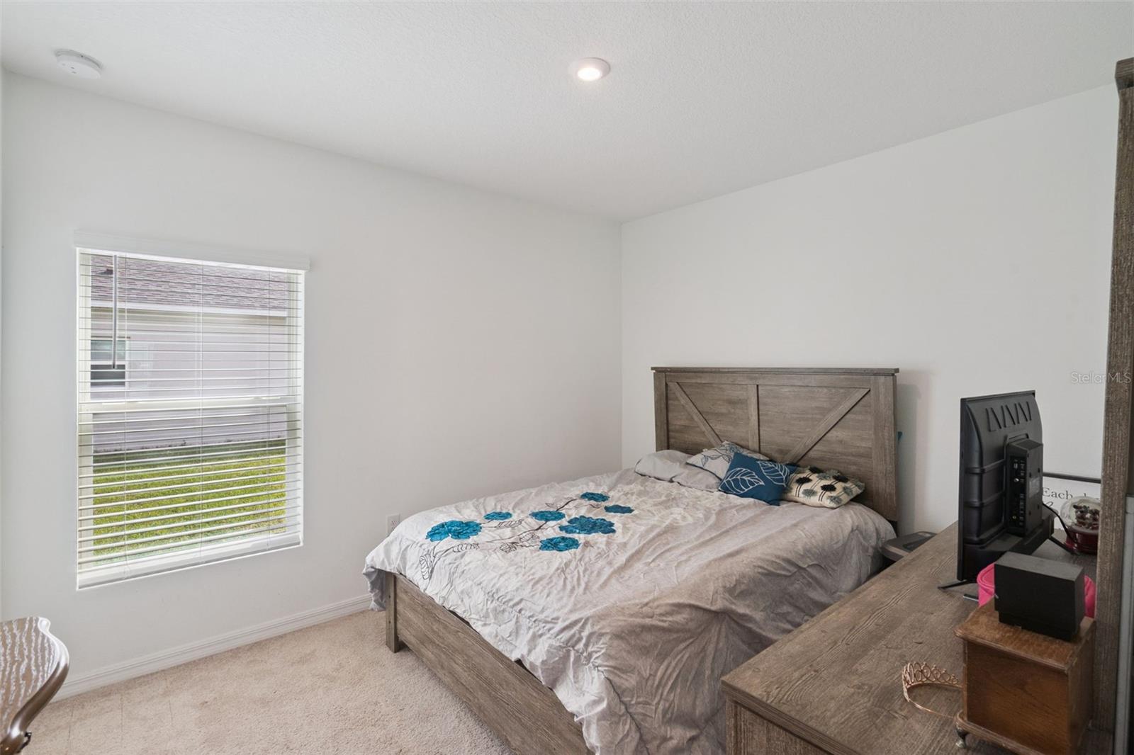 392 Citrine Loop Property Photo 21