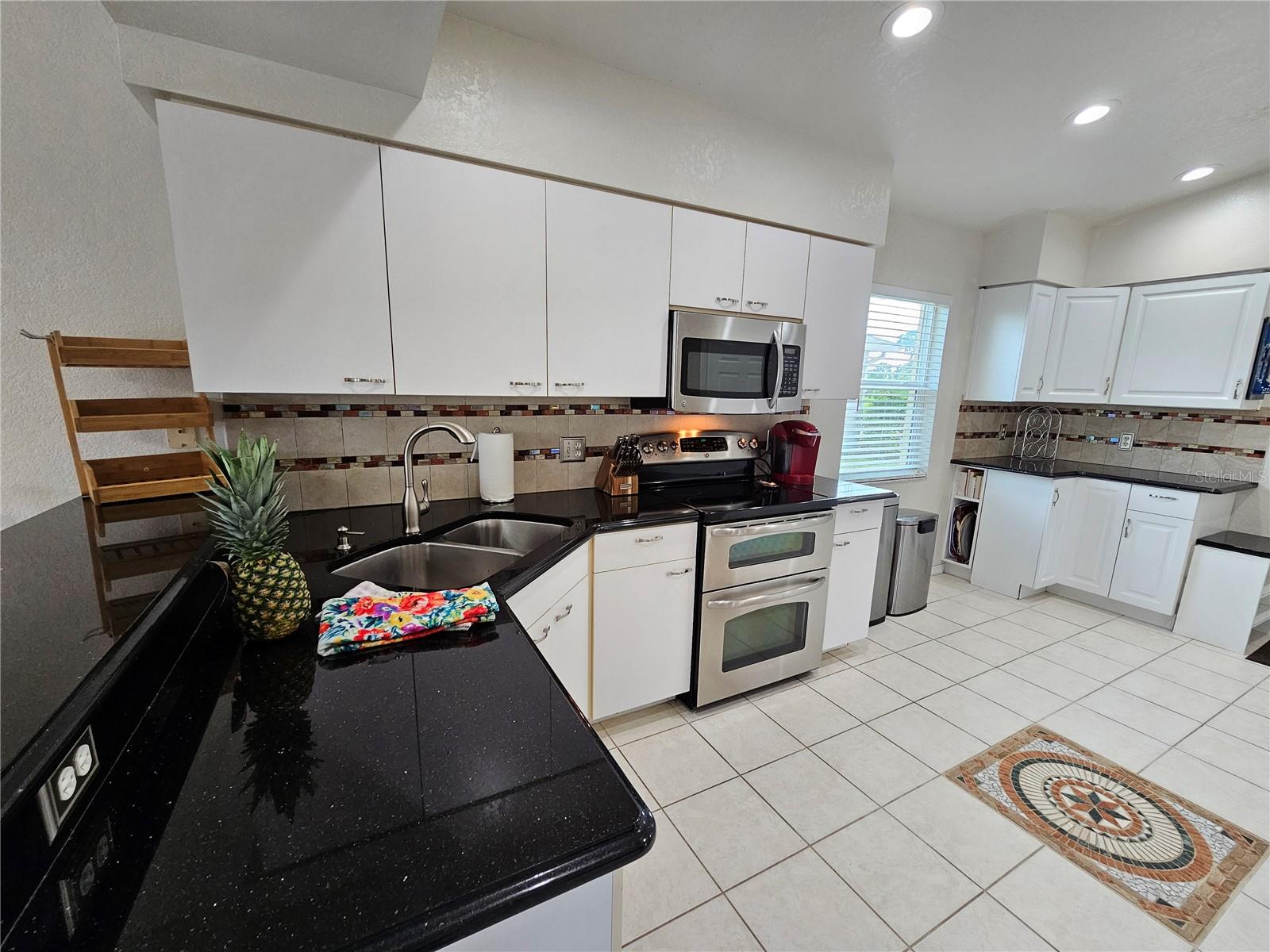 114 Albatross Rd Property Photo 15