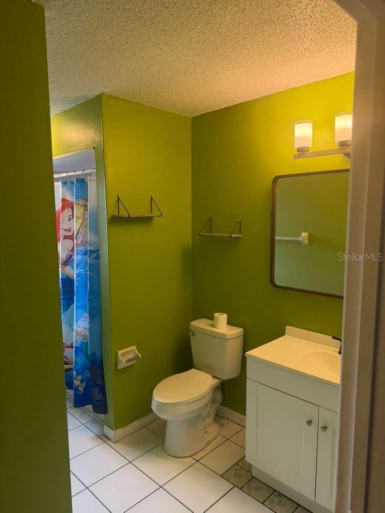 2824 W Huron Drive Property Photo 5