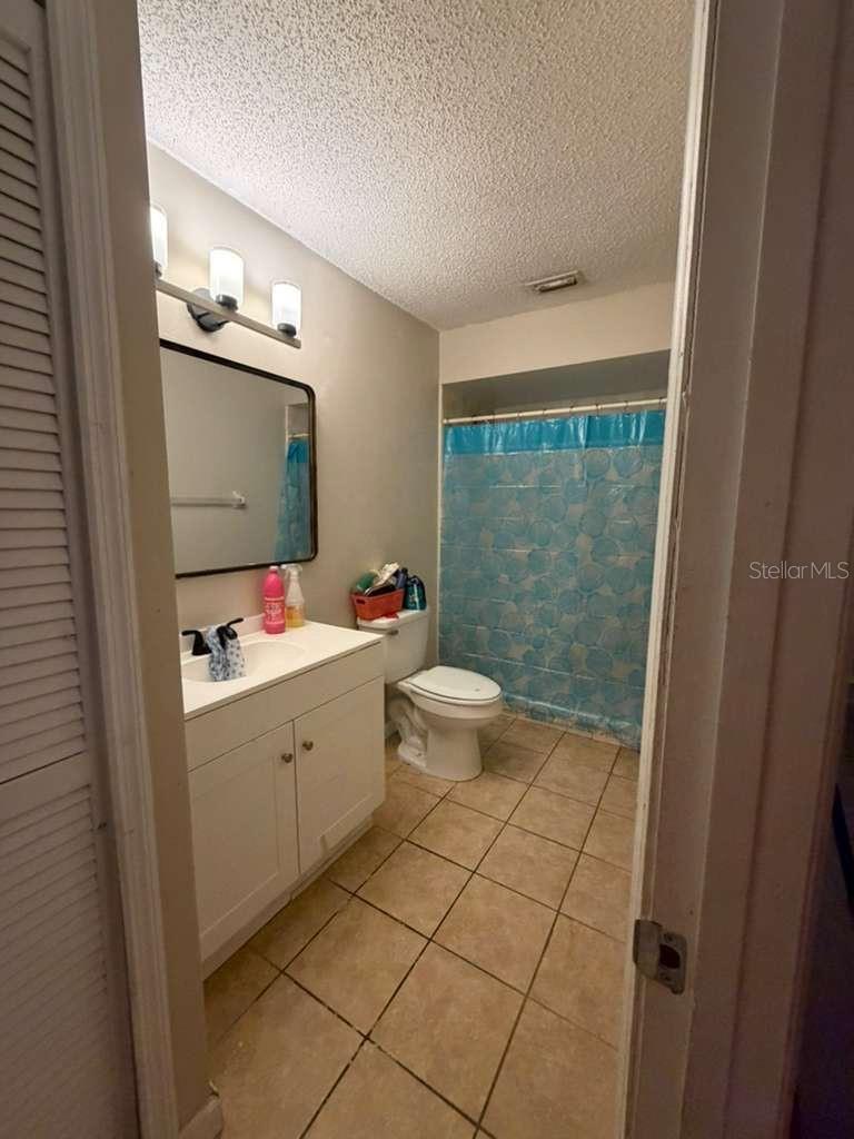 2824 W Huron Drive Property Photo 7