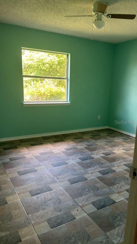 2824 W Huron Drive Property Photo 8