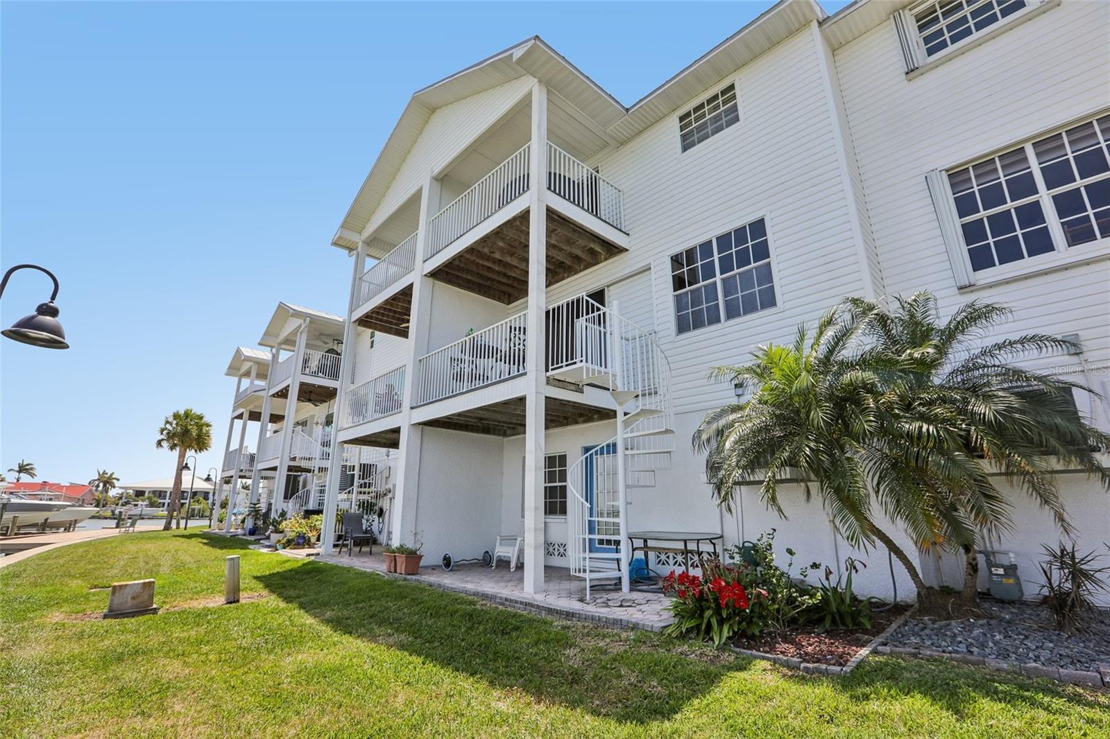 113 Yacht Club Cir Property Photo 40