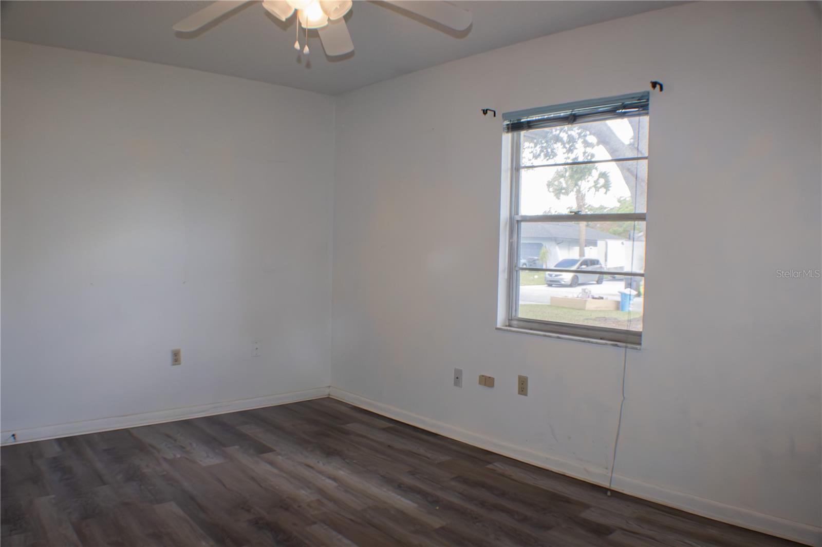 424 Cart Ct Property Photo 6