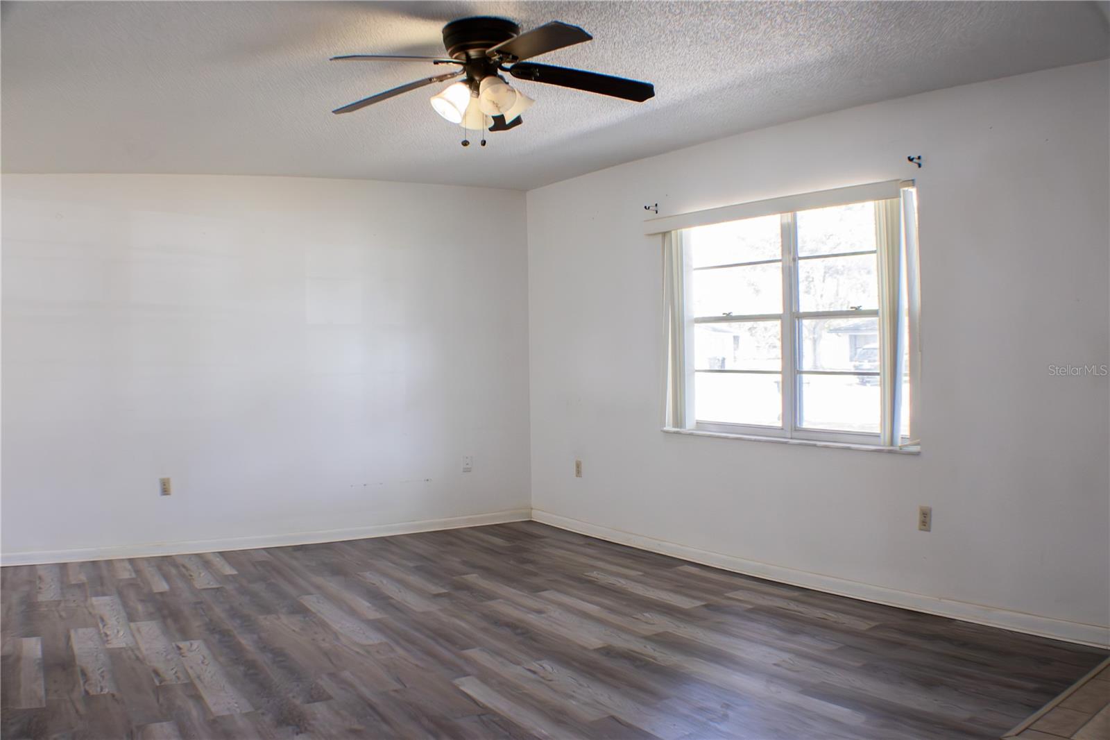 424 Cart Ct Property Photo 14
