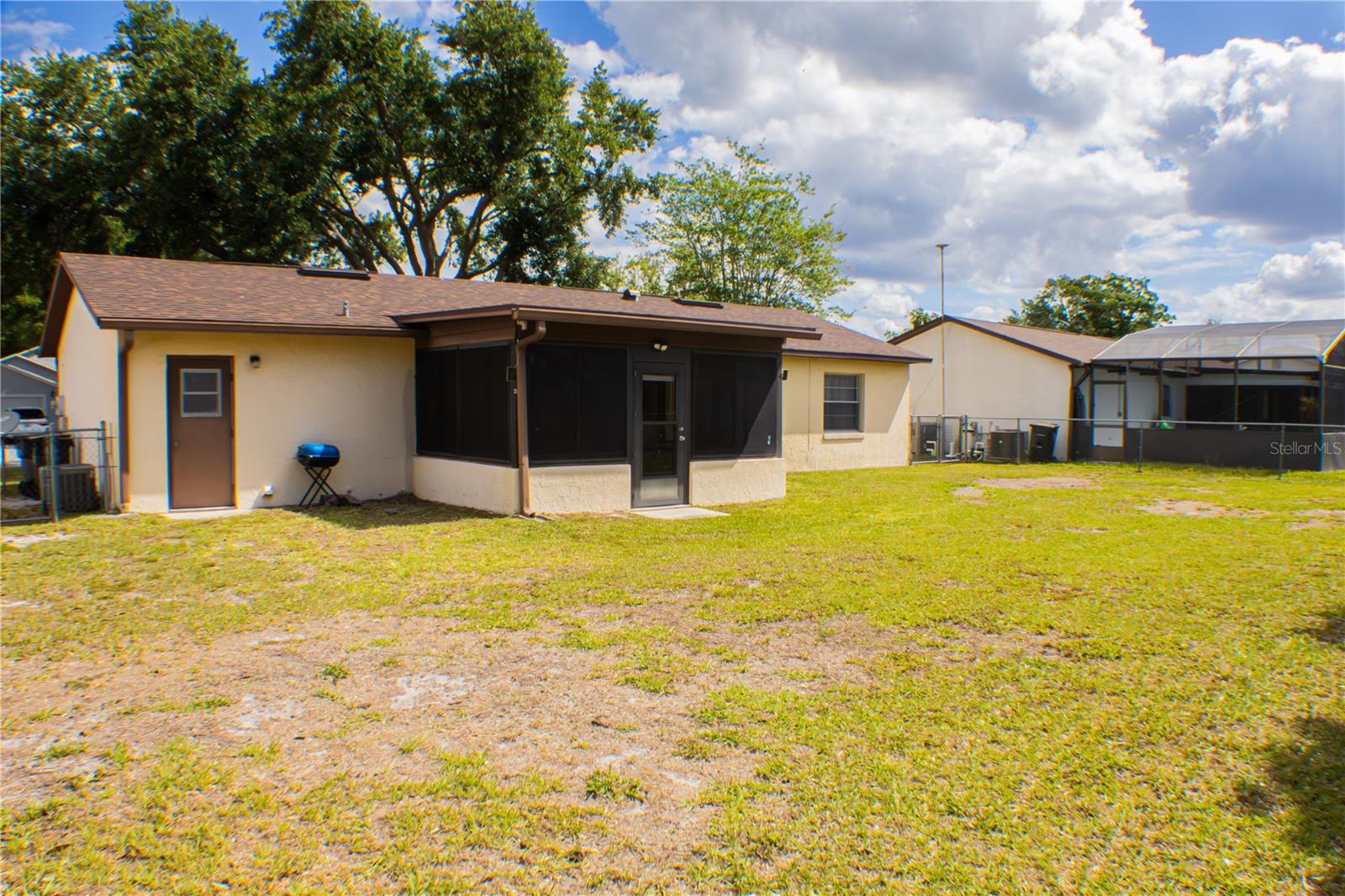 424 Cart Ct Property Photo 22