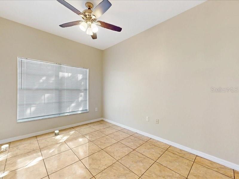 206 Majors Ln #b Property Photo 13