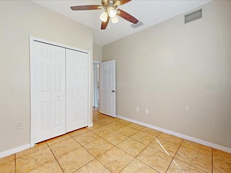 206 Majors Ln #b Property Photo 14