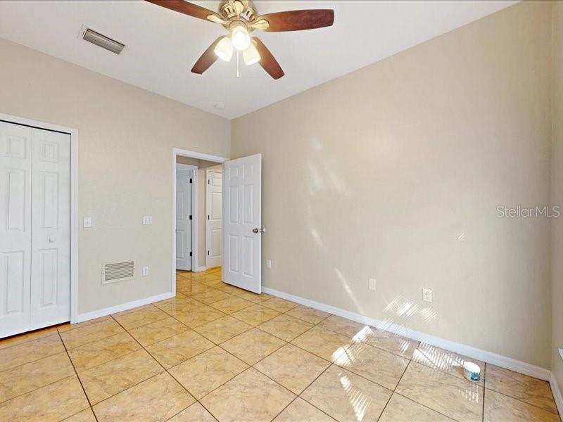 206 Majors Ln #b Property Photo 17