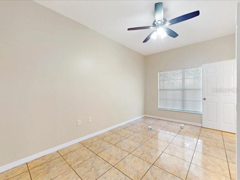 206 Majors Ln #b Property Photo 18