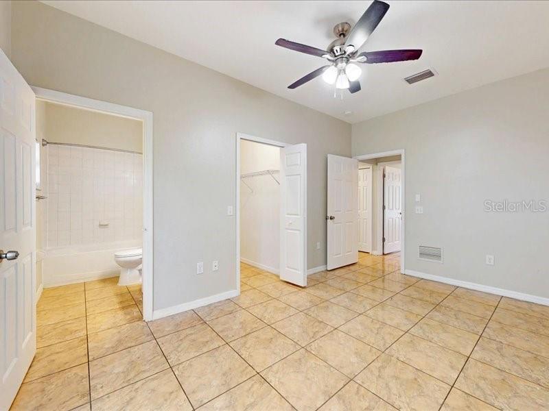 206 Majors Ln #b Property Photo 20