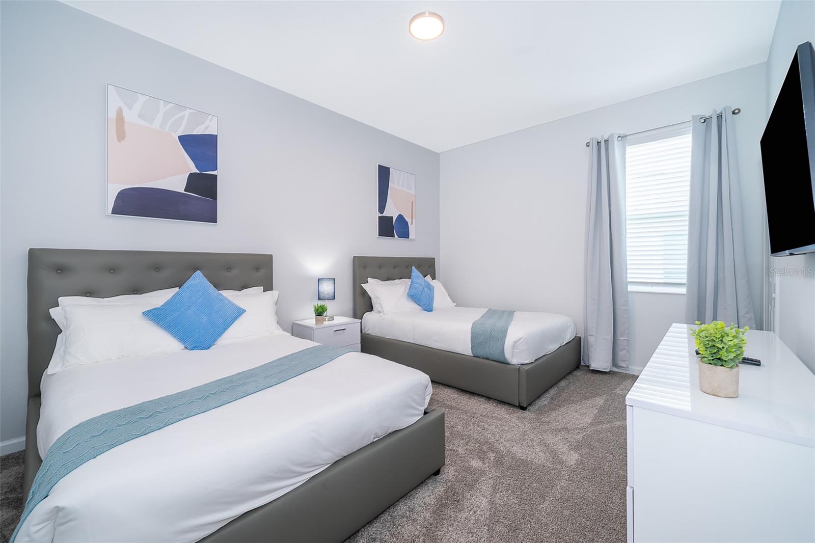 8861 Cabot Cliffs Dr #104 Property Photo 7