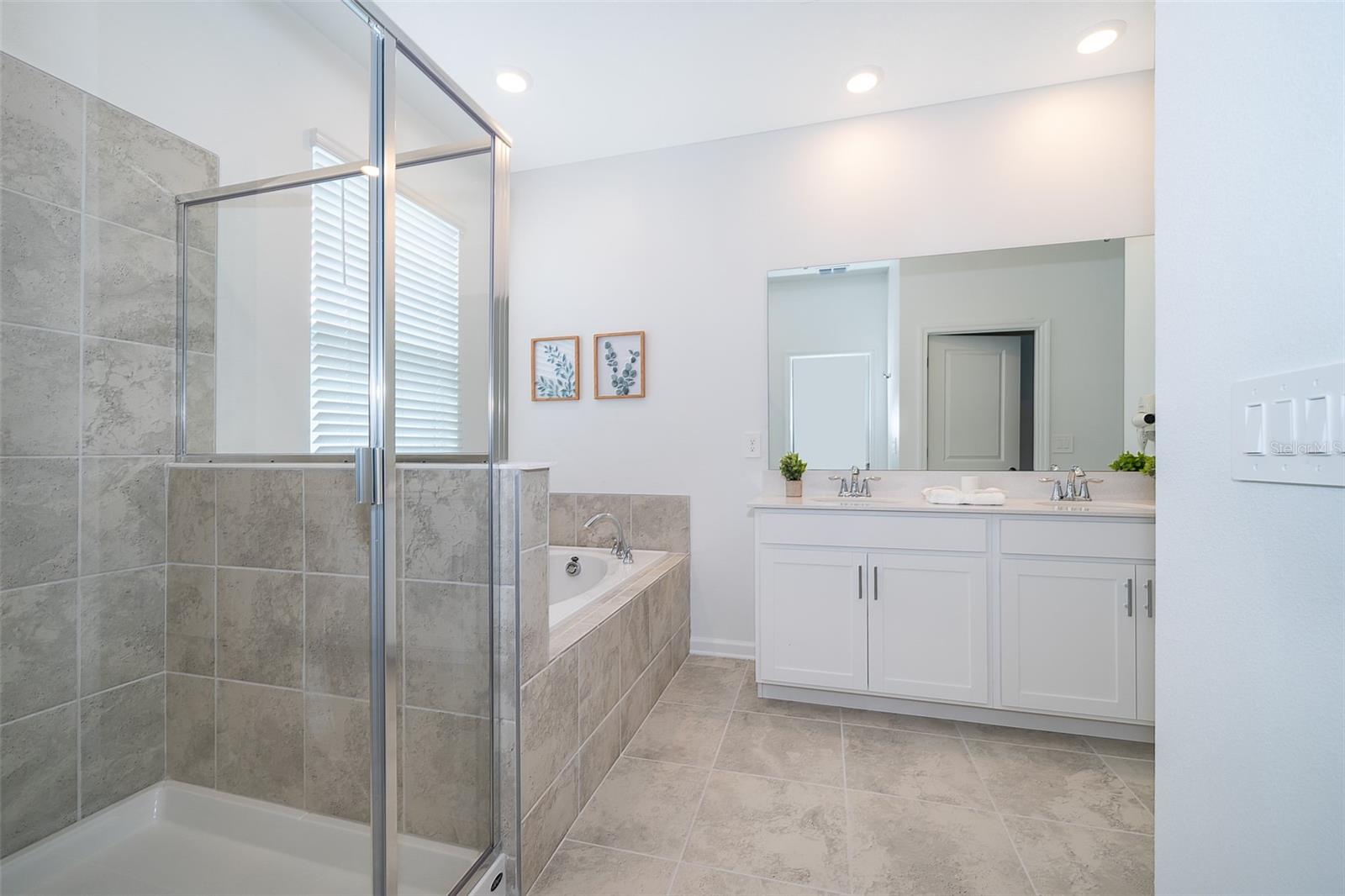 8861 Cabot Cliffs Dr #104 Property Photo 21