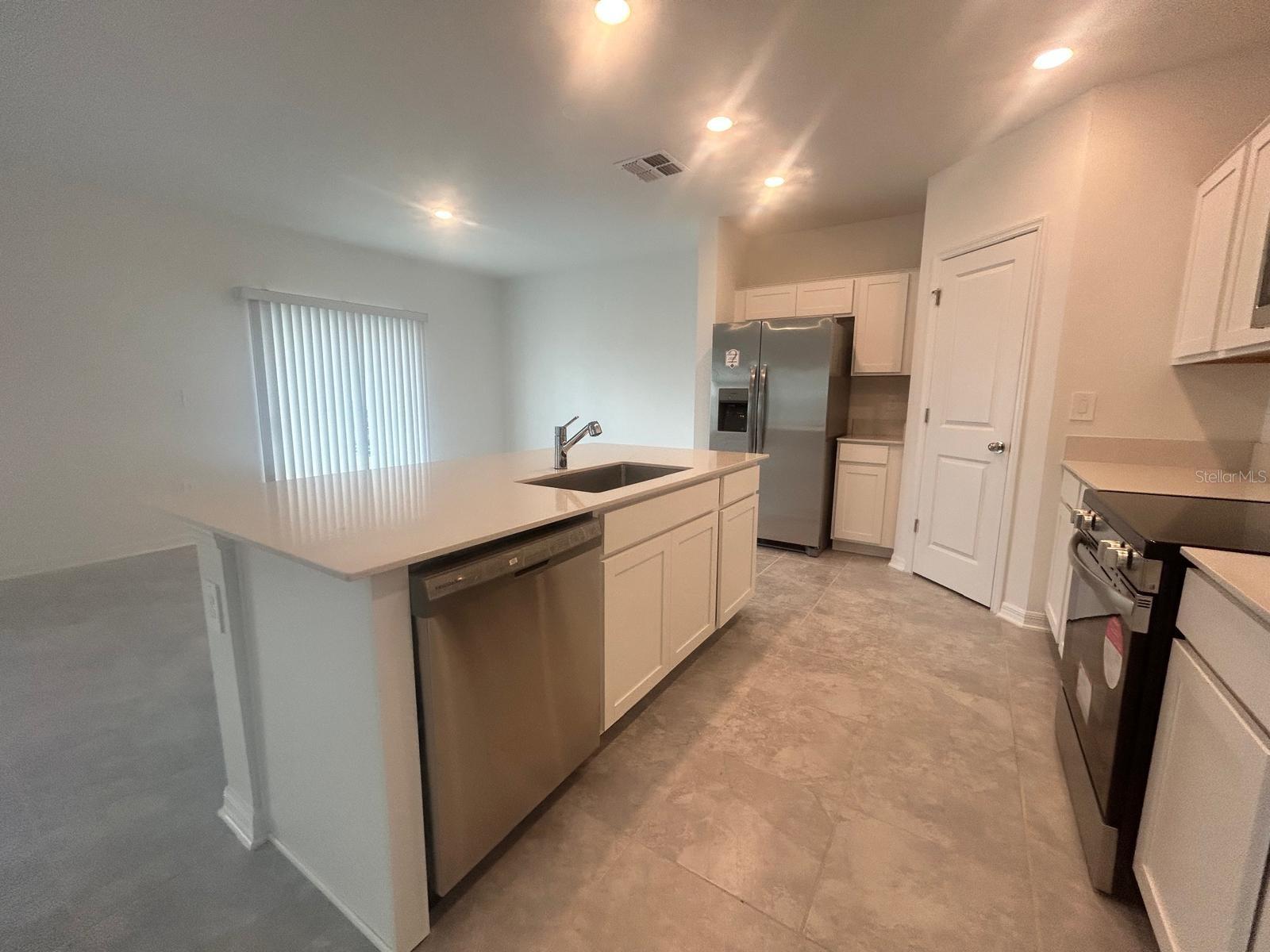 1417 Austin St Property Photo 4