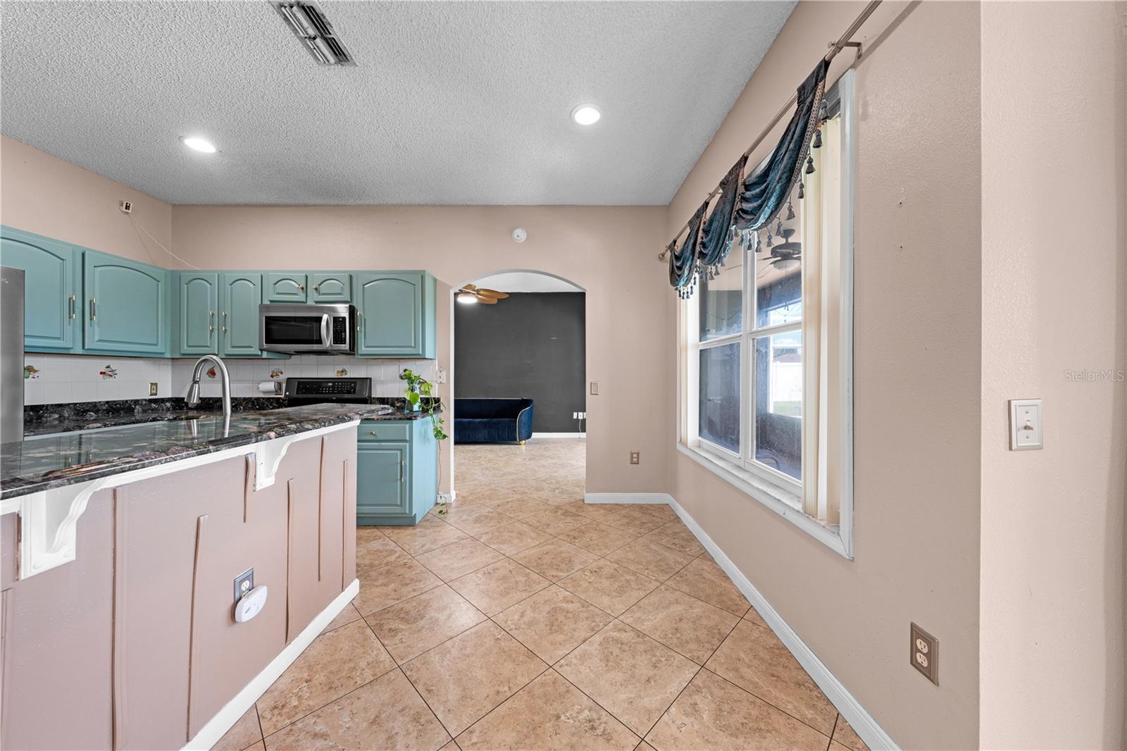 442 Tamarind Parke Ln Property Photo 18