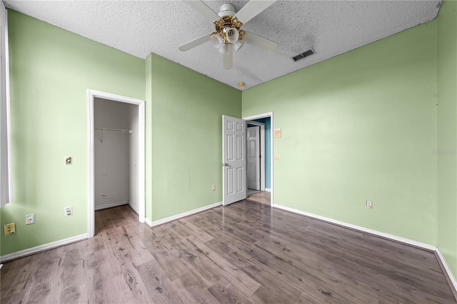 442 Tamarind Parke Ln Property Photo 33