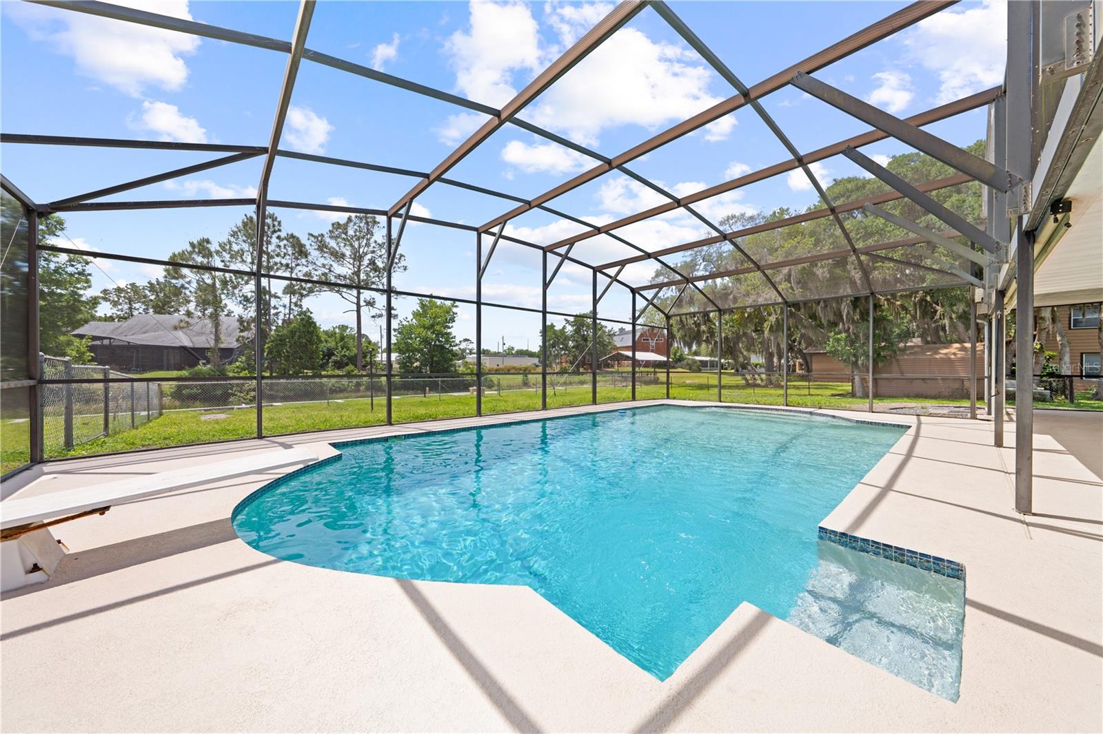 6570 Bay Shore Dr Property Photo 3