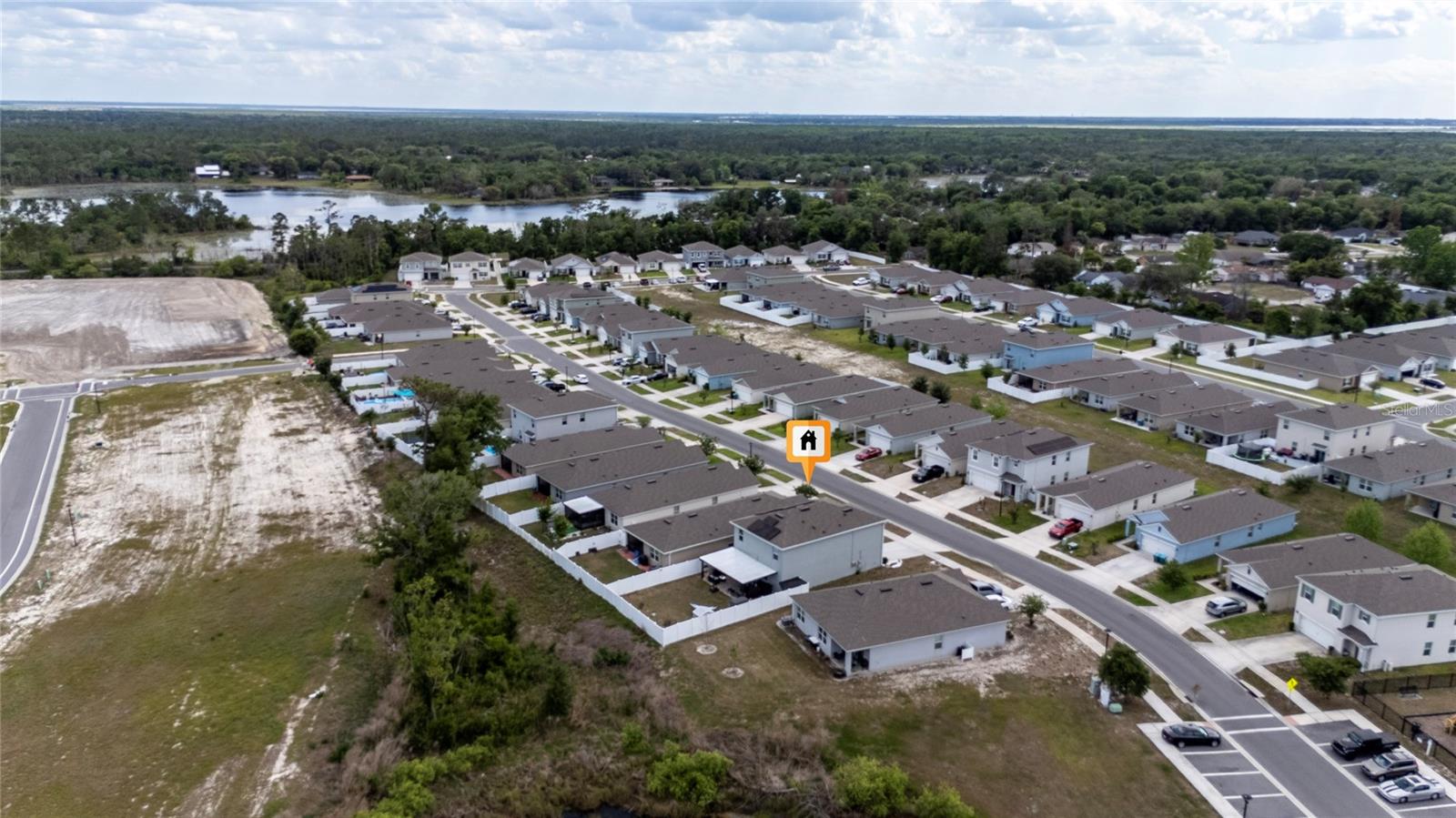 928 August Sky Dr Property Photo 7