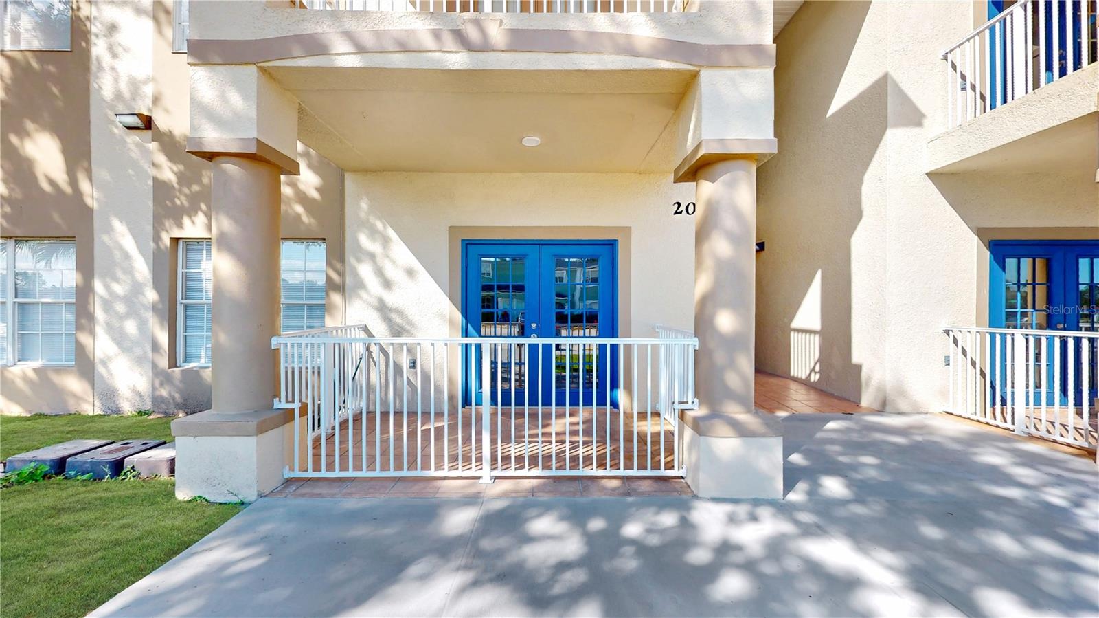 206 Majors Ln #d Property Photo 16