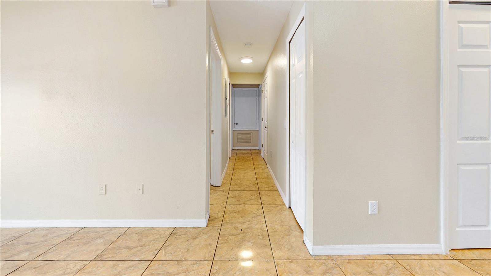 206 Majors Ln #d Property Photo 22