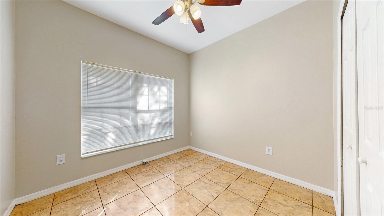 206 Majors Ln #d Property Photo 26