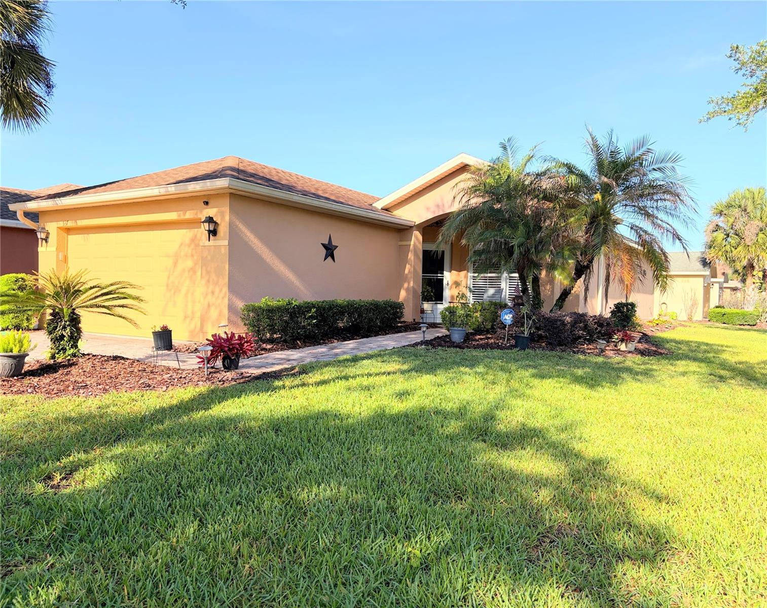 537 Grand Canal Dr Property Photo 1