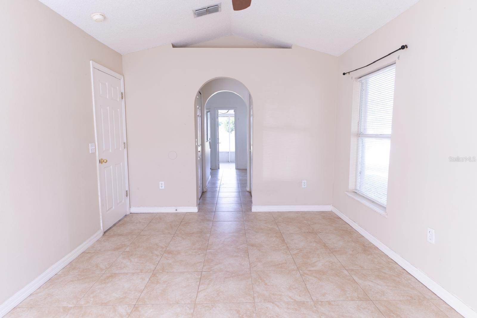 2470 Augusta Way Property Photo 9
