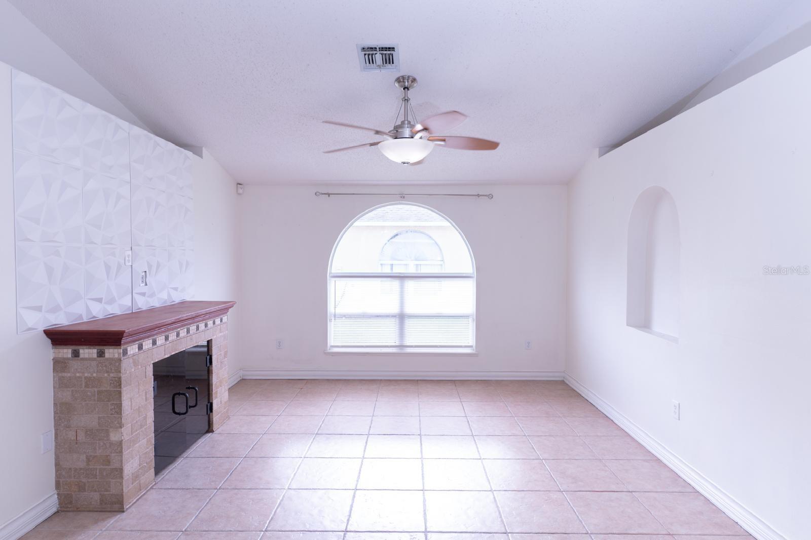 2470 Augusta Way Property Photo 19