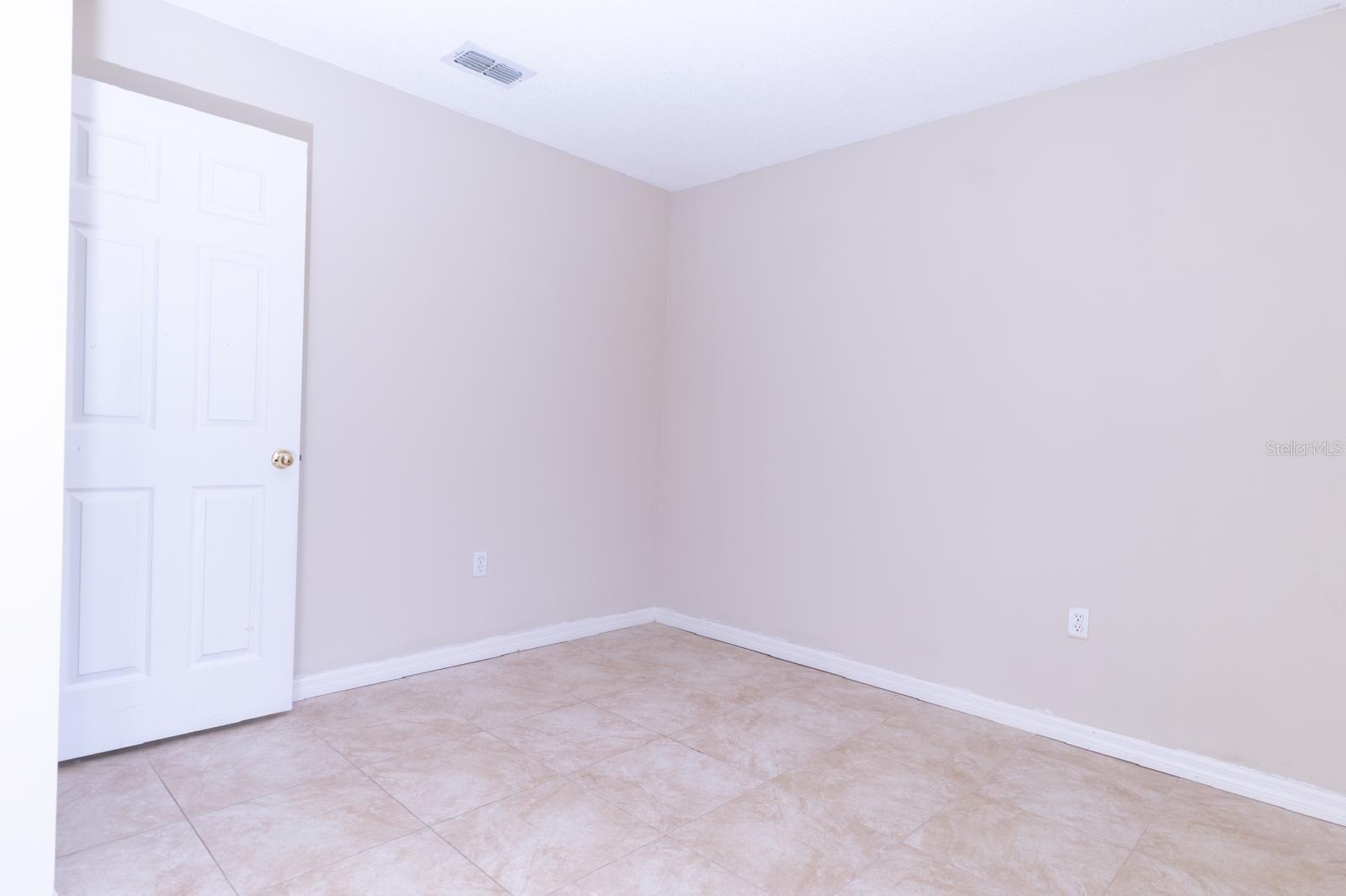 2470 Augusta Way Property Photo 25