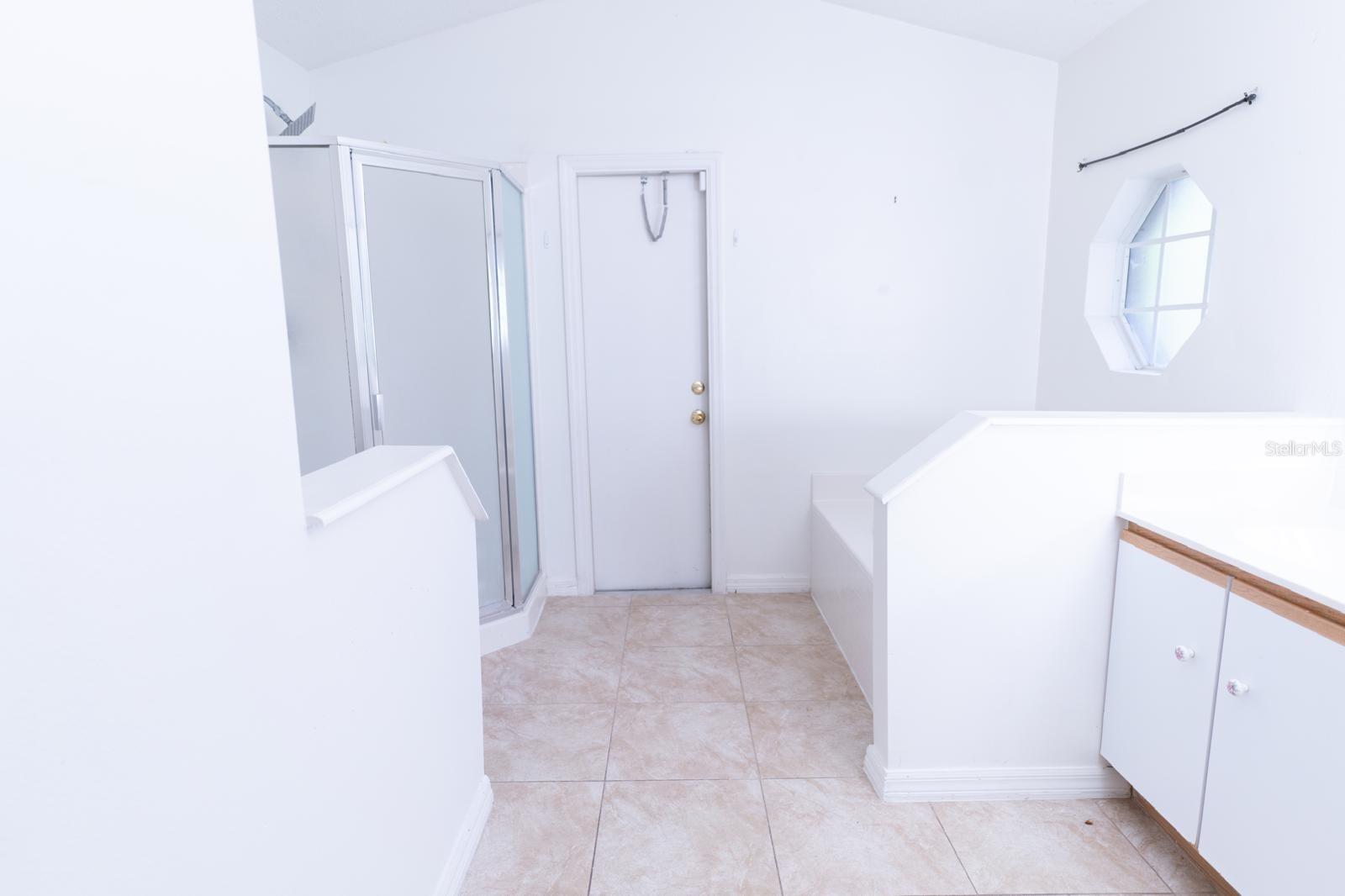 2470 Augusta Way Property Photo 30