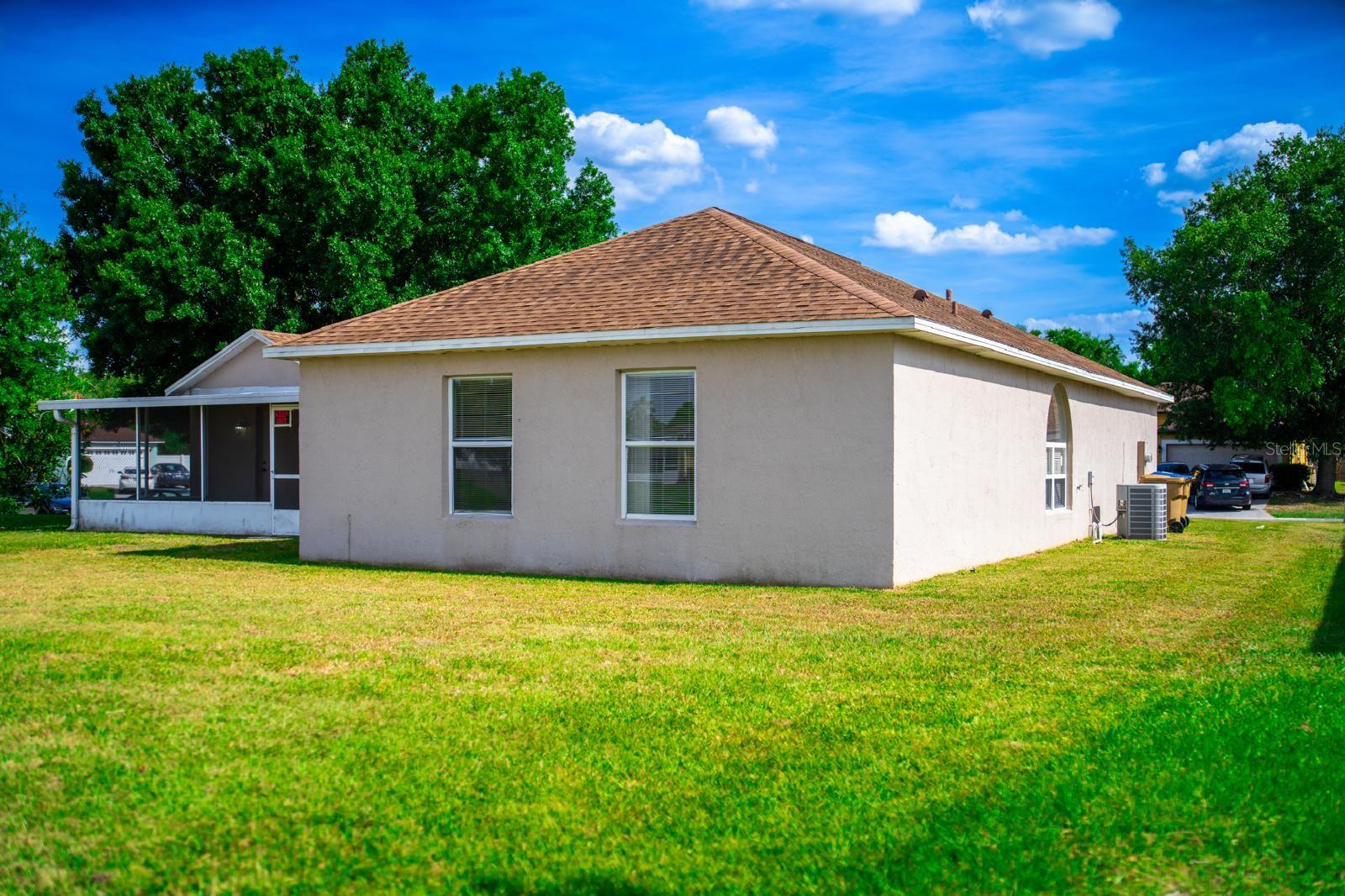 2470 Augusta Way Property Photo 37